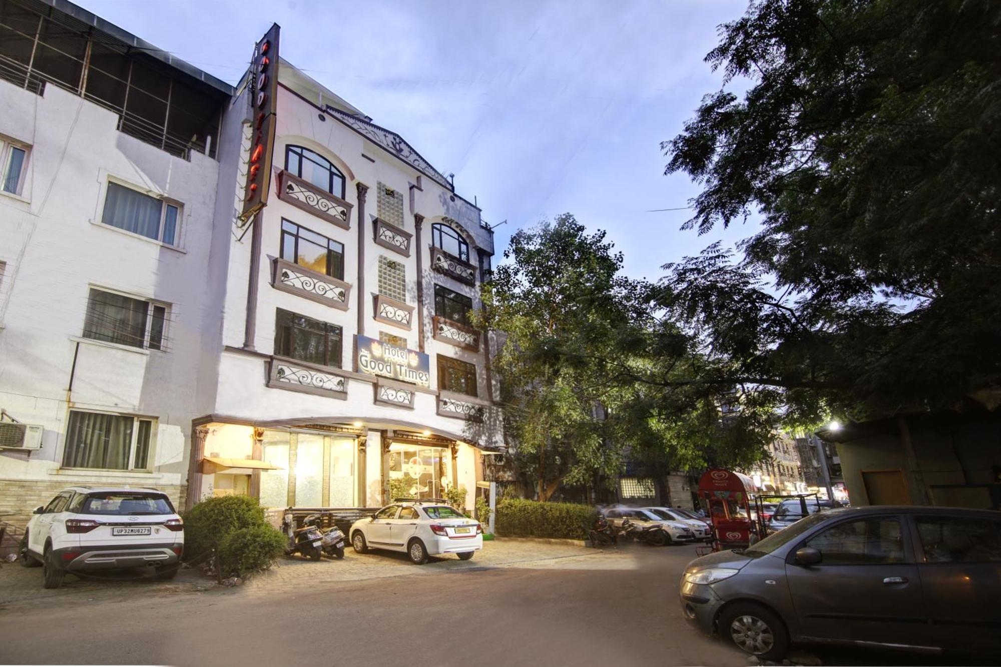 Hotel Good Times Near Ganga Ram Hospital And Karol Bagh Metro Delhi  Luaran gambar