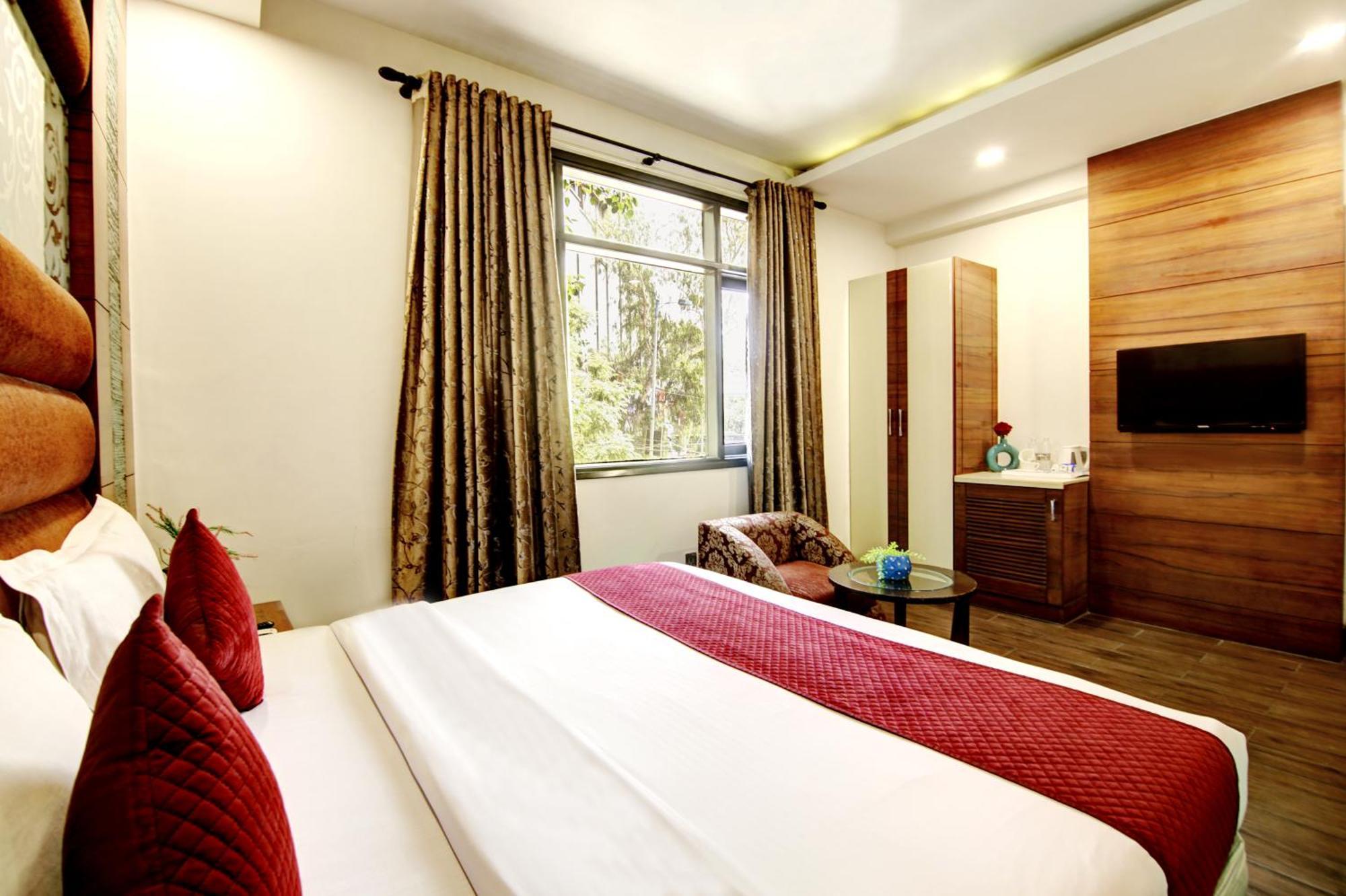 Hotel Good Times Near Ganga Ram Hospital And Karol Bagh Metro Delhi  Luaran gambar