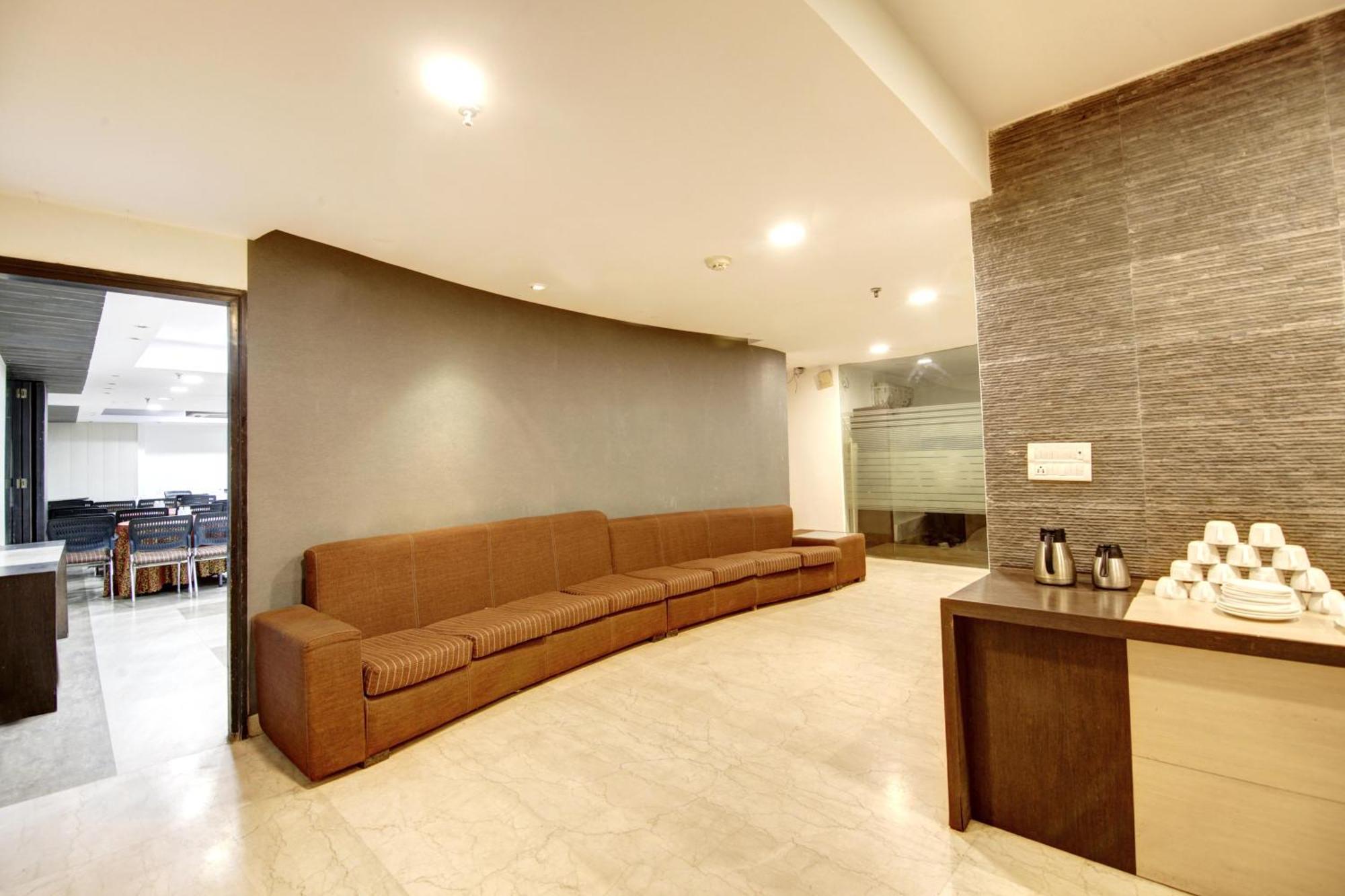 Hotel Good Times Near Ganga Ram Hospital And Karol Bagh Metro Delhi  Luaran gambar
