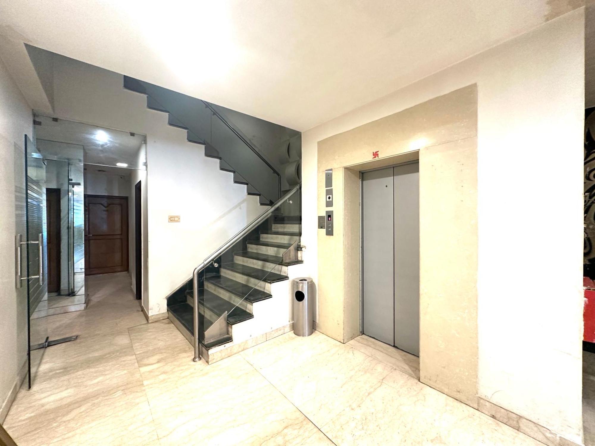 Hotel Good Times Near Ganga Ram Hospital And Karol Bagh Metro Delhi  Luaran gambar